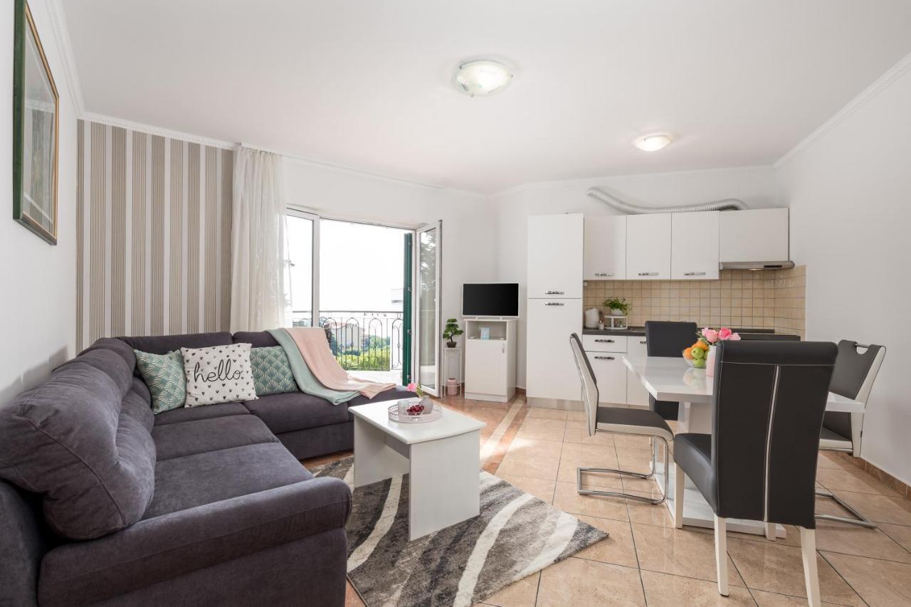 Summer Breeze Apartment With A Pool Opatija Dış mekan fotoğraf